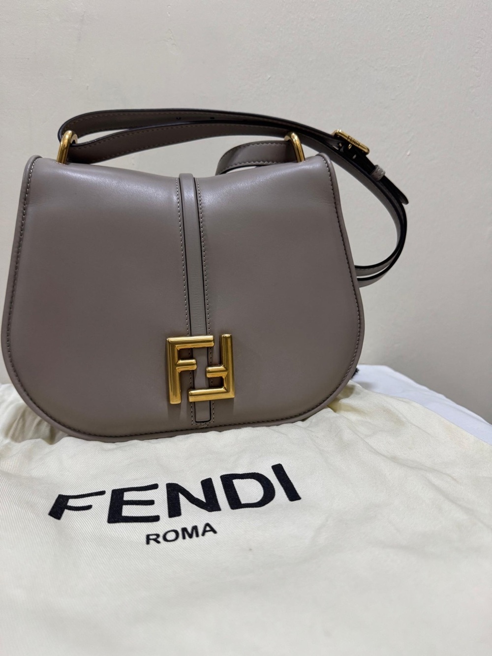Fendi C'mon Medium Leather Cross Body/Shoulder Bag - Taupe Dove Gray